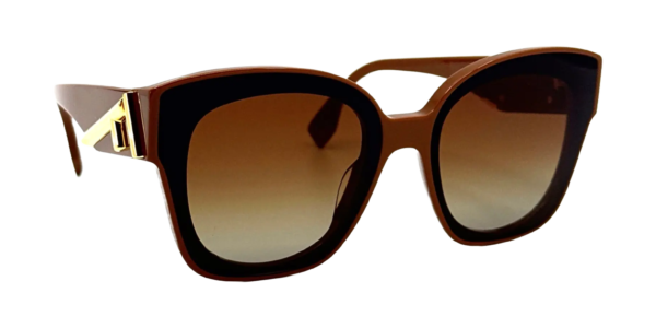 FENDI FE40098I
